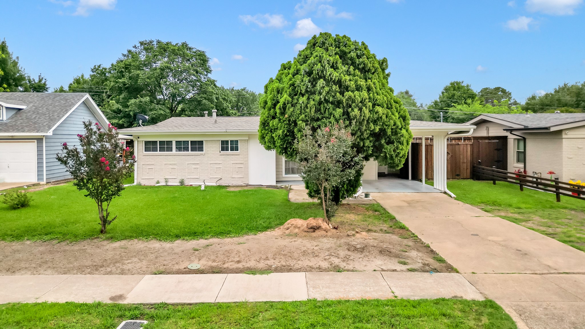 1614 Briarwood Lane Irving TX 75061