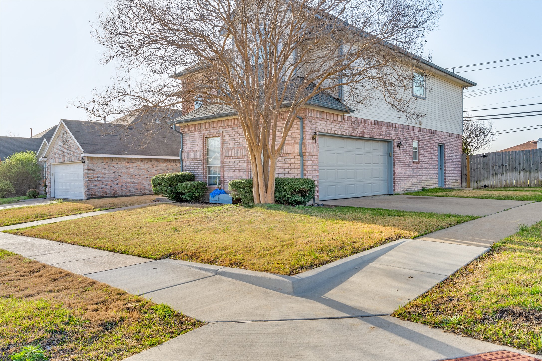 926 Blossomwood Court Arlington TX 76017