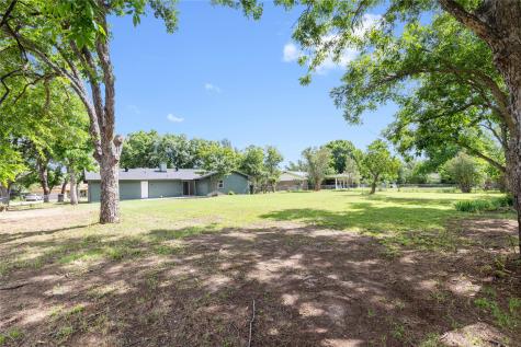 4315 Woodland Park Drive Brownwood TX 76801