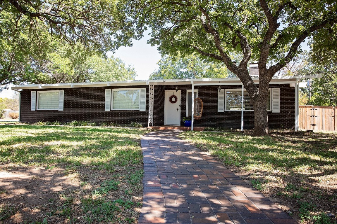1101 Rolling Hills Drive S Graham TX 76450