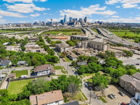 613 N Ewing Avenue Dallas TX 75203