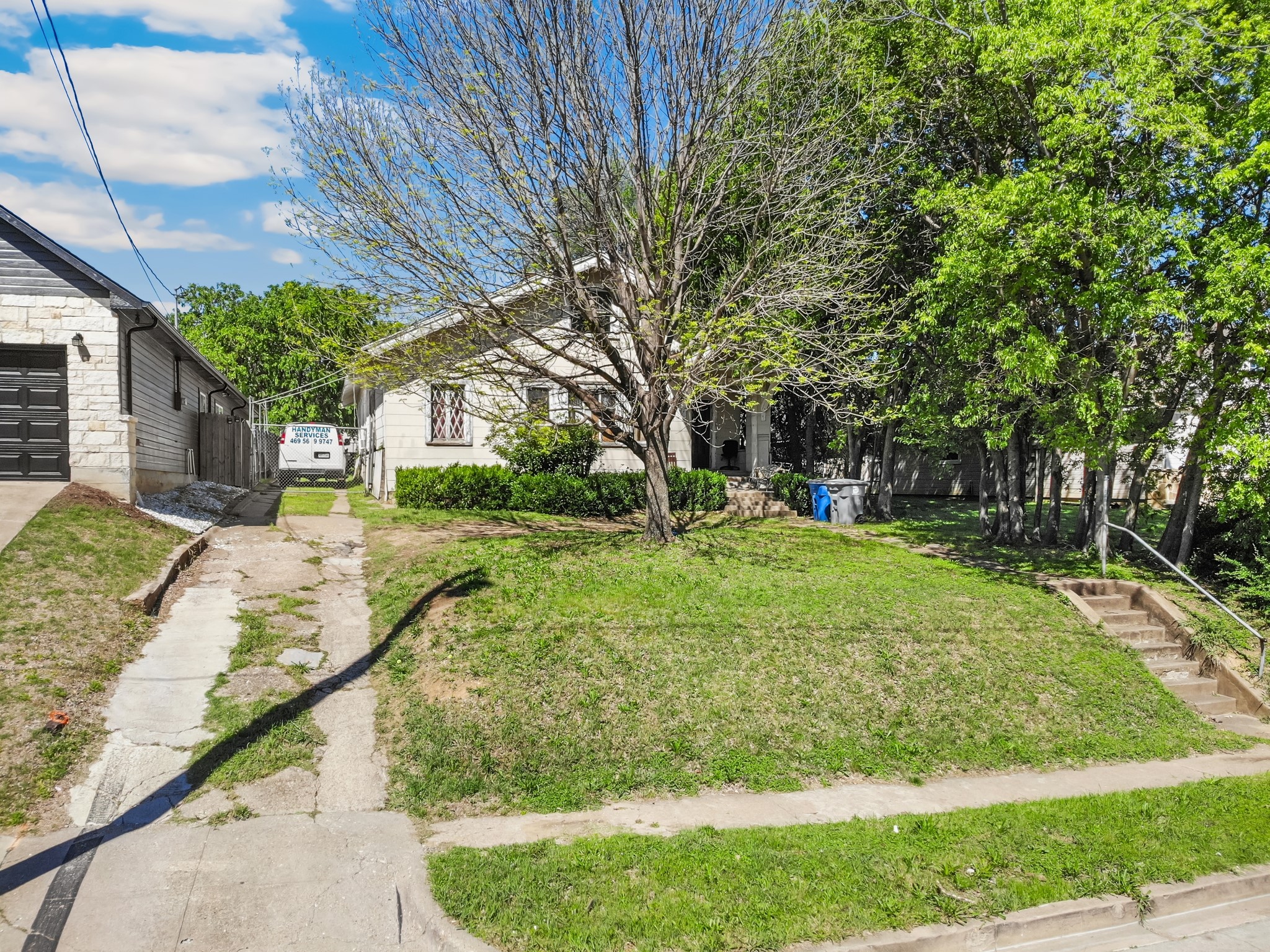 613 N Ewing Avenue Dallas TX 75203