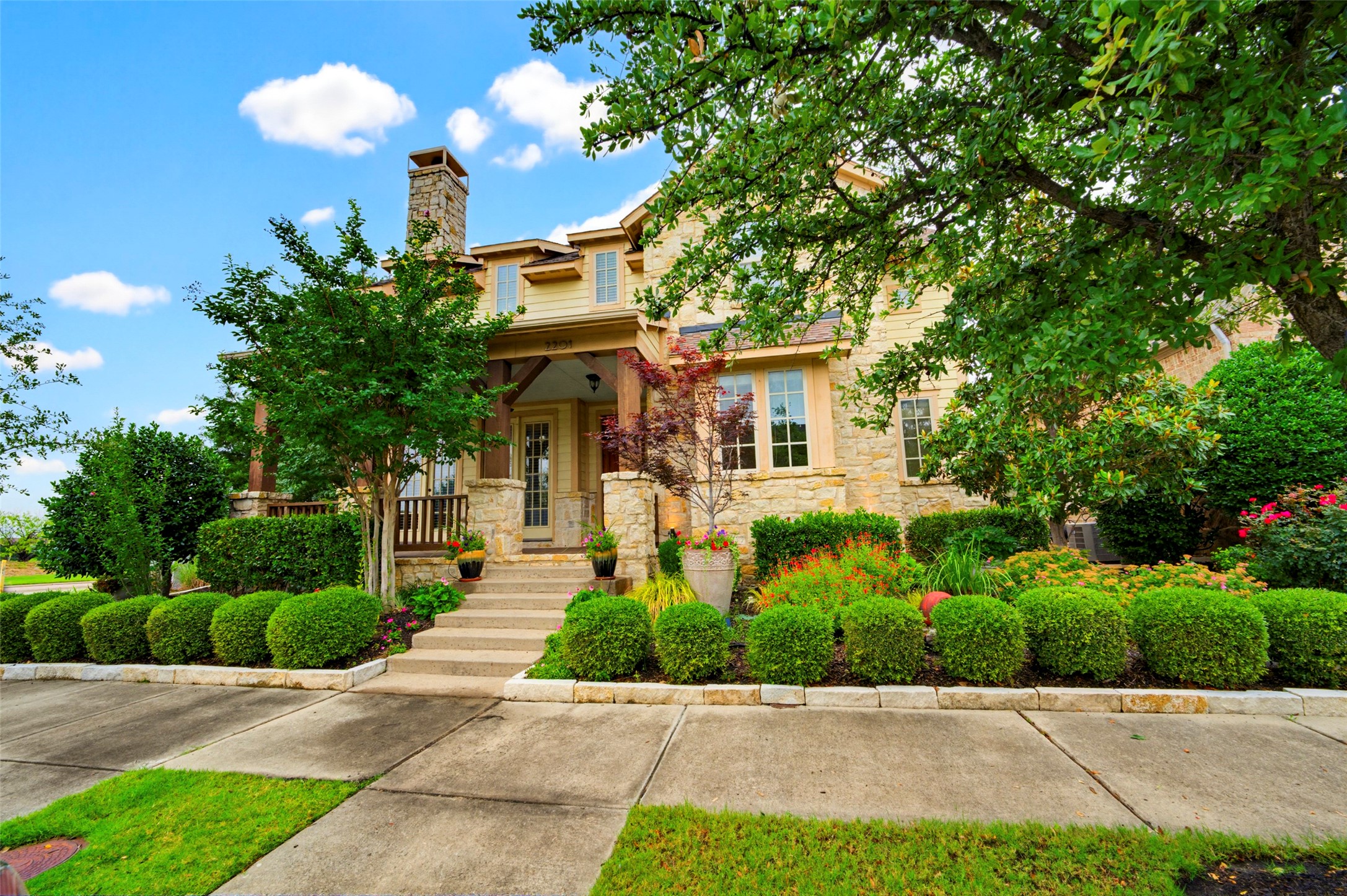 2201 Austin Waters Carrollton TX 75010