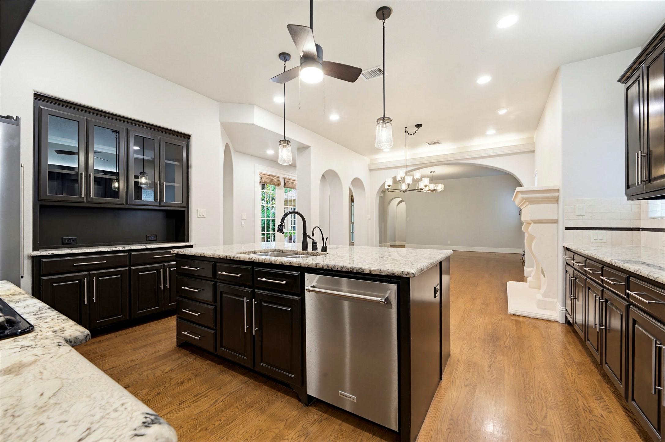2201 Austin Waters Carrollton TX 75010