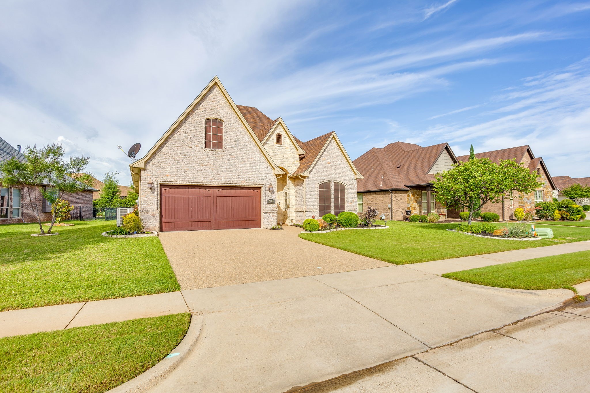 2304 Marseilles Court Granbury TX 76048