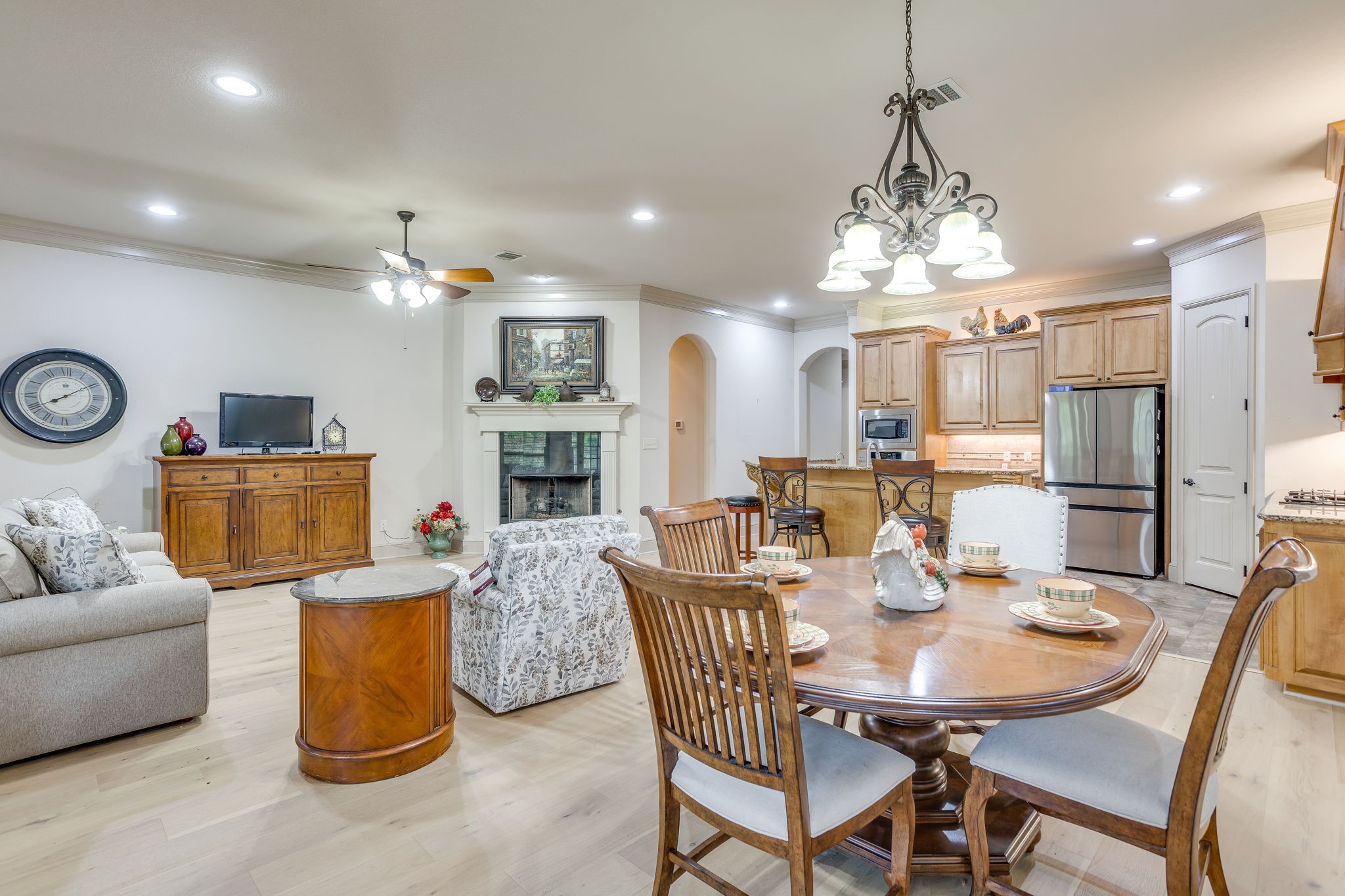 2304 Marseilles Court Granbury TX 76048