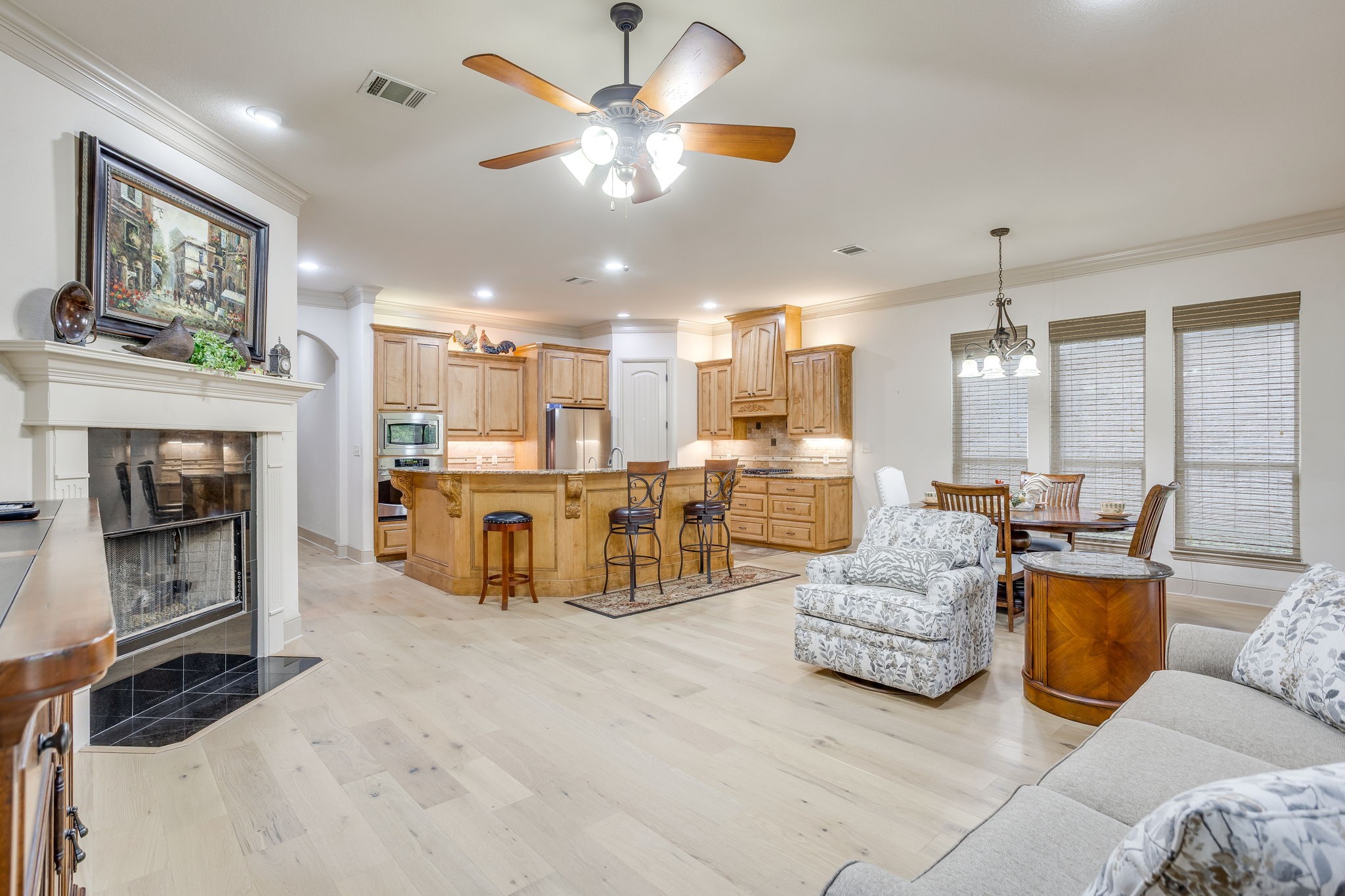 2304 Marseilles Court Granbury TX 76048