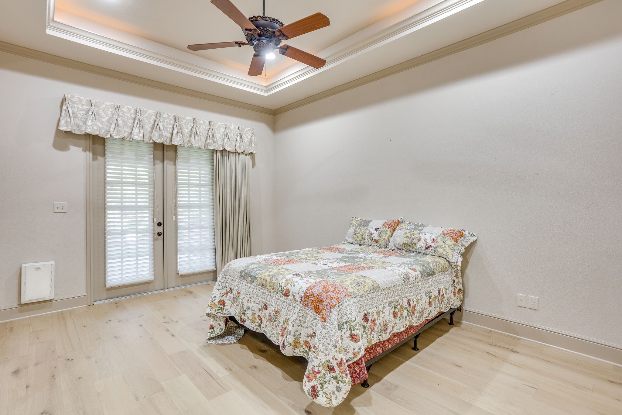 2304 Marseilles Court Granbury TX 76048