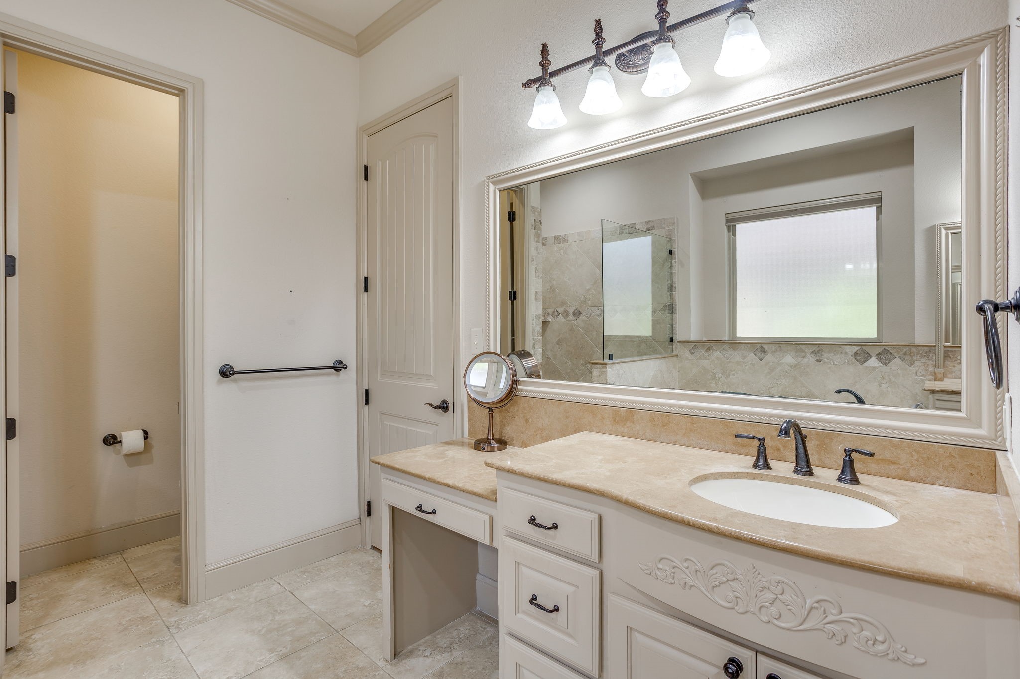 2304 Marseilles Court Granbury TX 76048