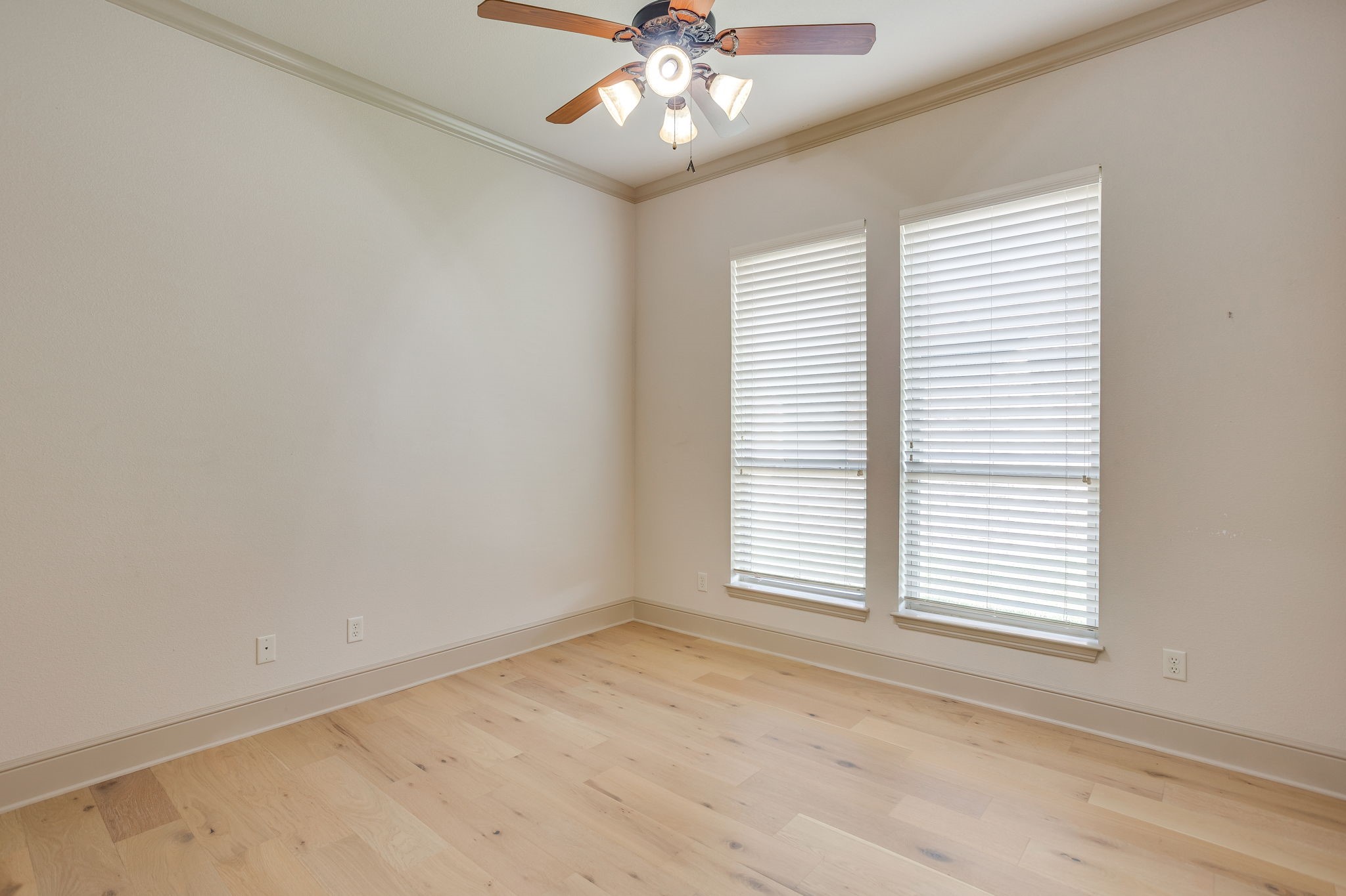 2304 Marseilles Court Granbury TX 76048