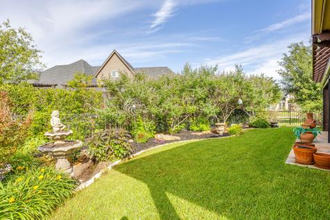 2304 Marseilles Court Granbury TX 76048