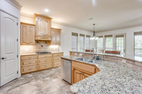 2304 Marseilles Court Granbury TX 76048