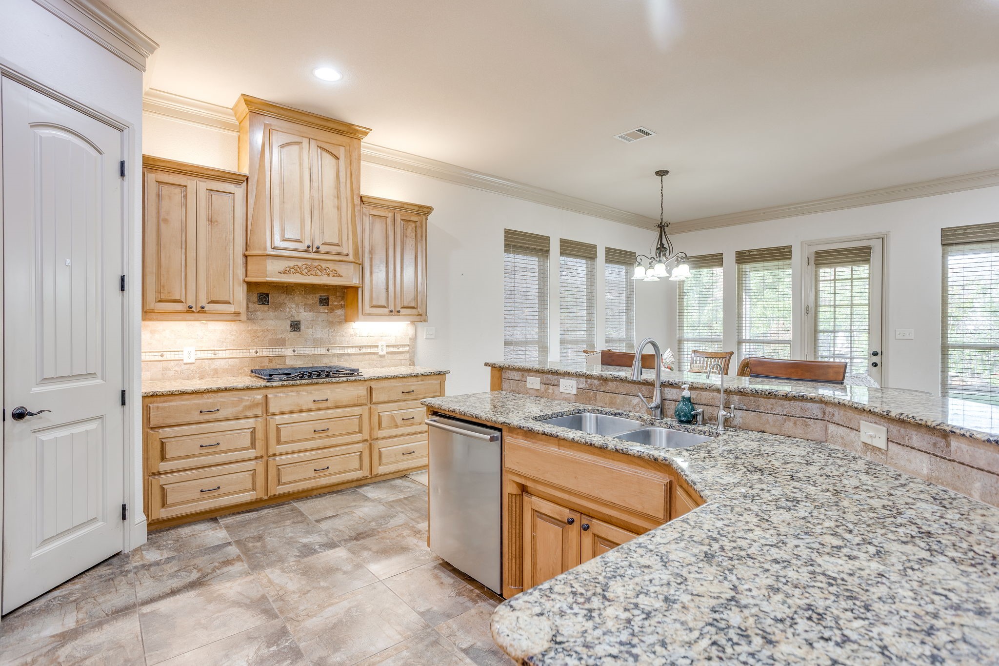 2304 Marseilles Court Granbury TX 76048