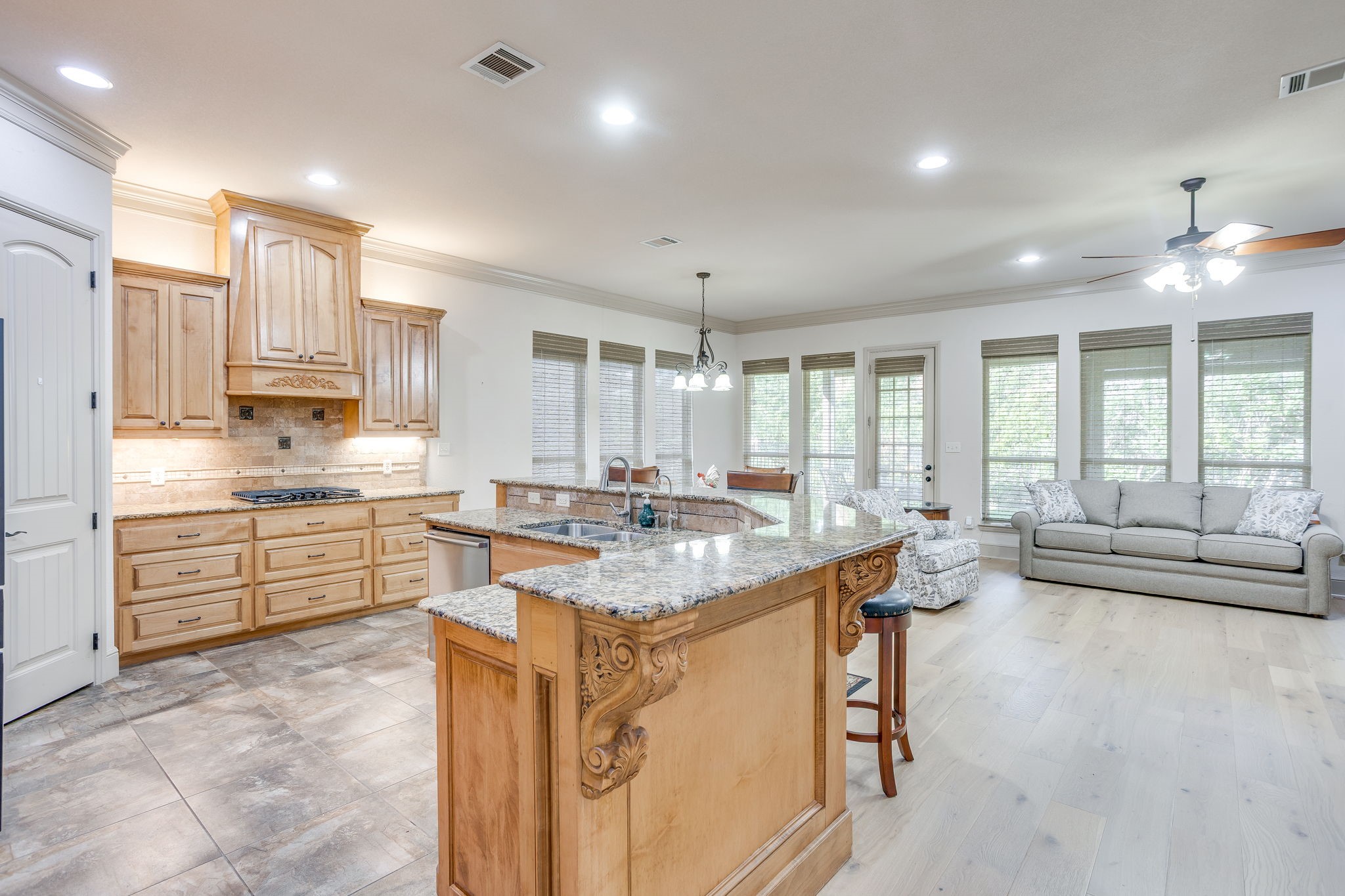 2304 Marseilles Court Granbury TX 76048