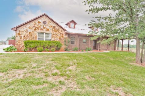 753 County Road 2215 Decatur TX 76234