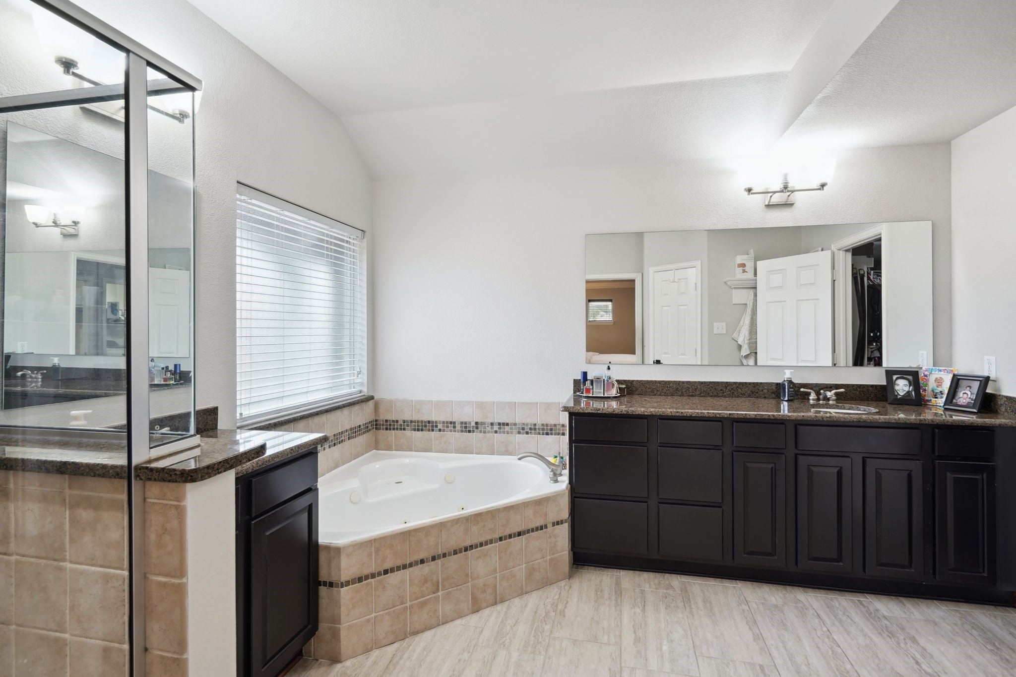 943 Briar Oaks Drive Rockwall TX 75087
