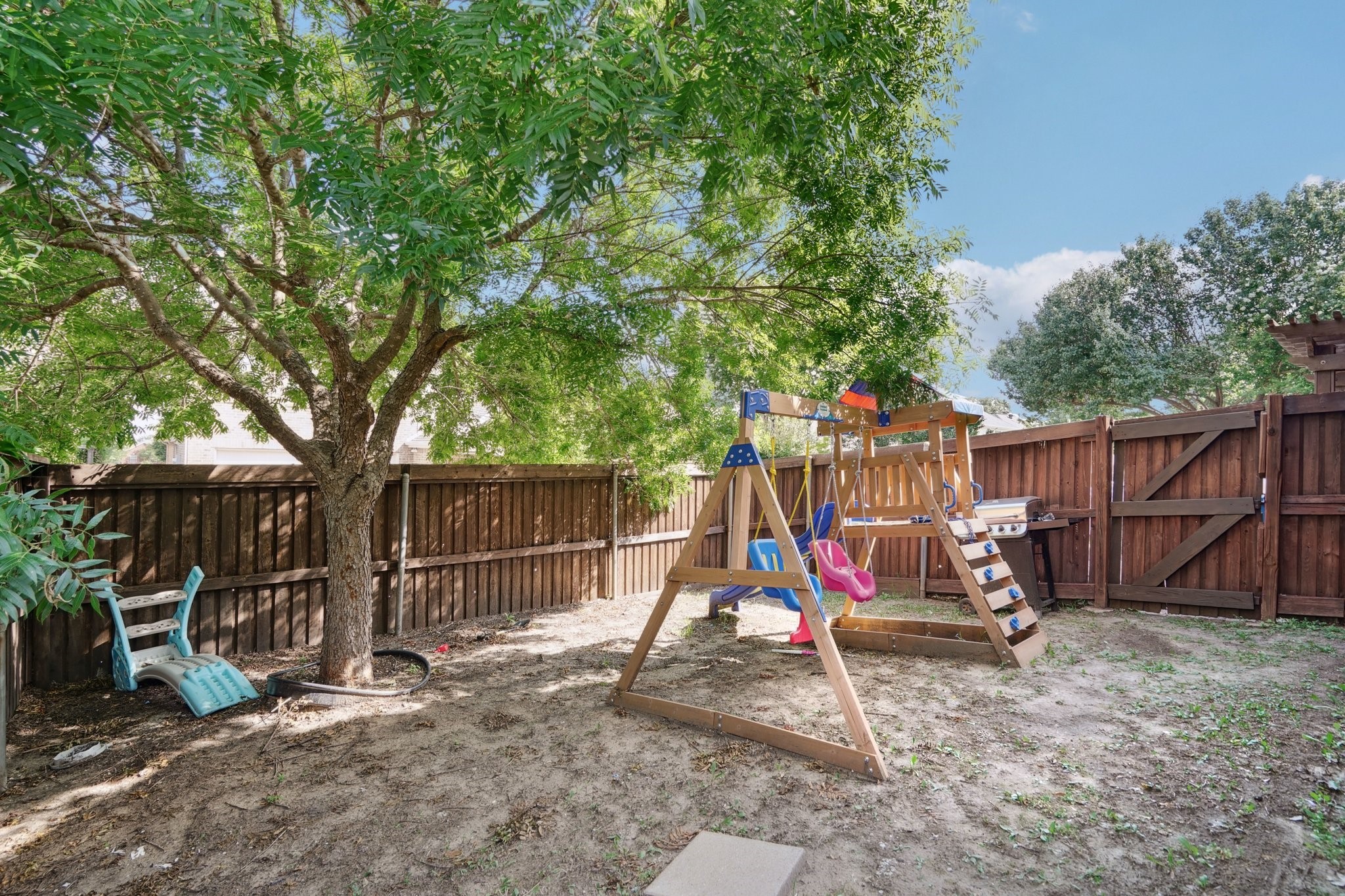 943 Briar Oaks Drive Rockwall TX 75087
