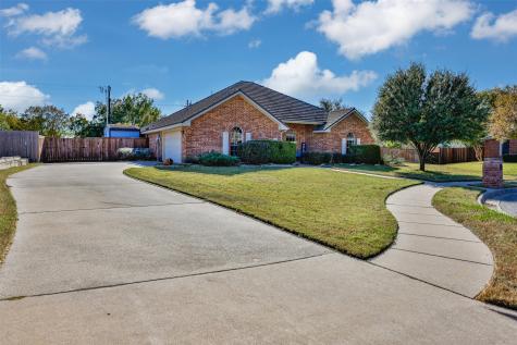 2200 High Meadow Drive Denton TX 76208