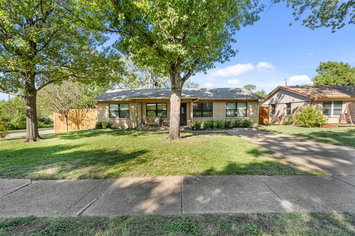 8805 Woodbrook Drive Dallas TX 75243