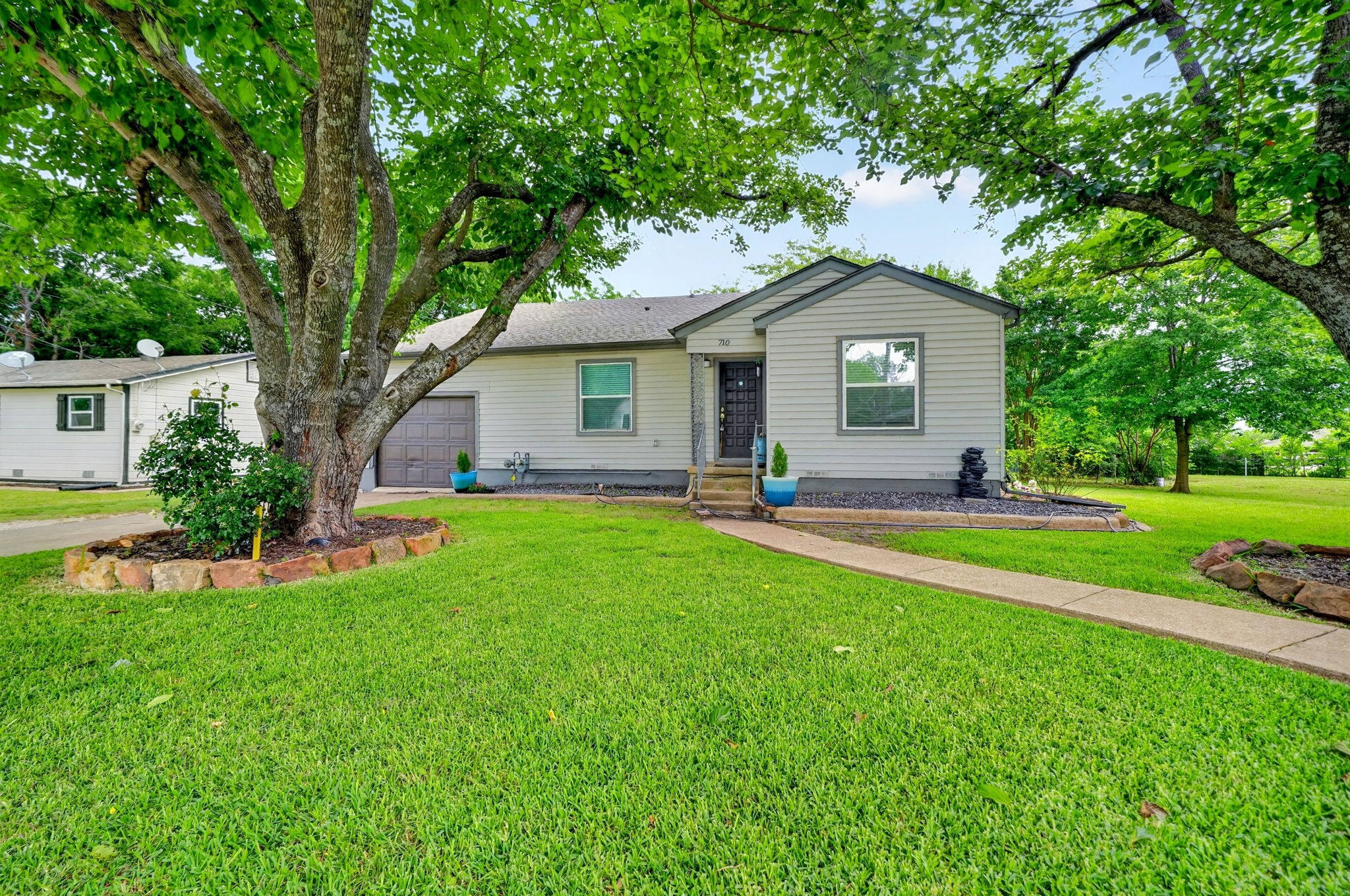 710 N Josephine Street Royse City TX 75189