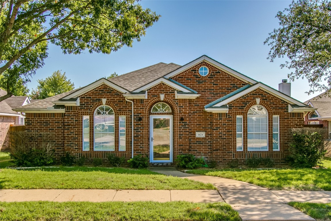 1624 Castle Rock Drive Lewisville TX 75077
