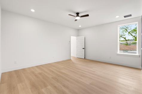 413 N Patton Avenue Dallas TX 75203