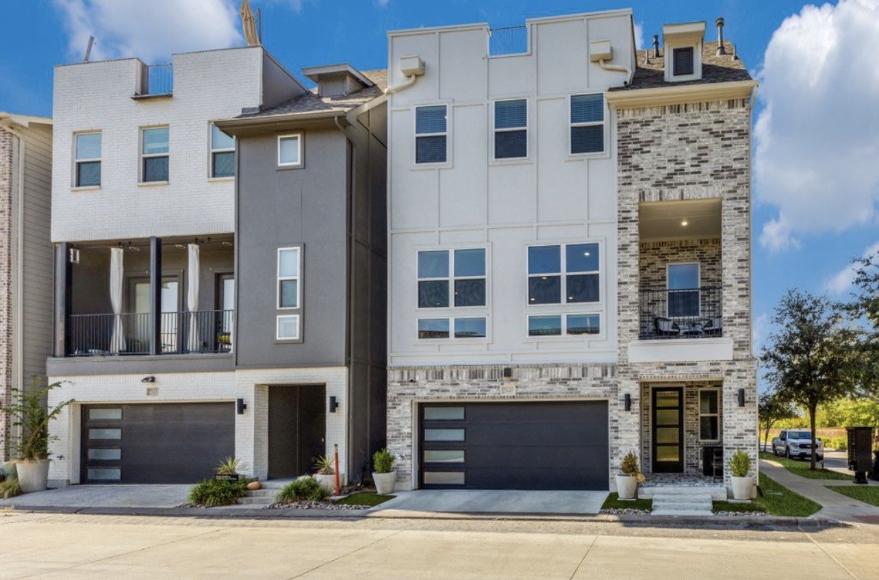 2649 La Altura Lane Dallas TX 75212
