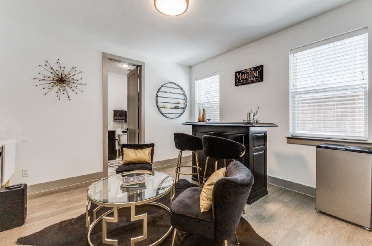 2649 La Altura Lane Dallas TX 75212