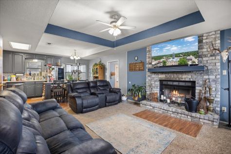 2708 Cedarhill Street Granbury TX 76048