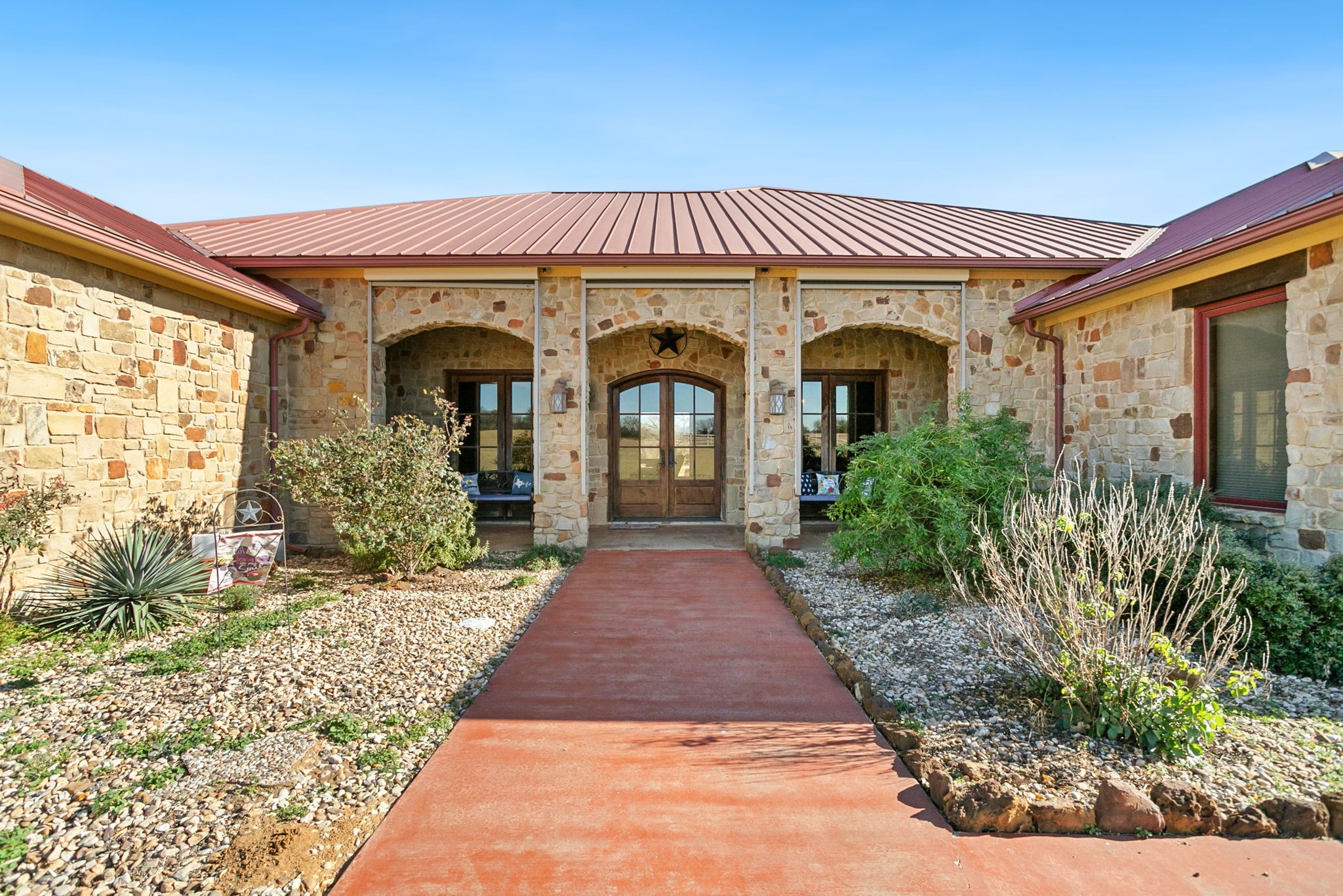 1561 Fm 934 Blum TX 76627