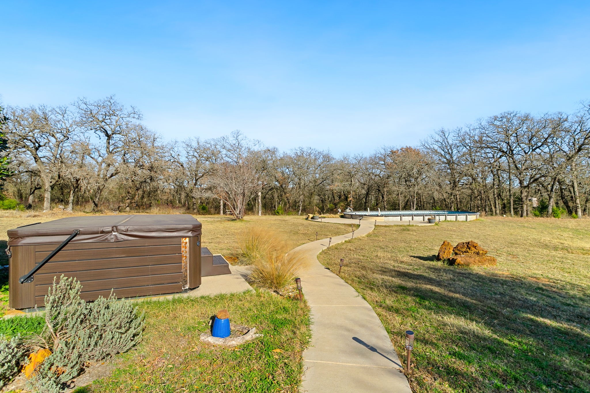1561 Fm 934 Blum TX 76627