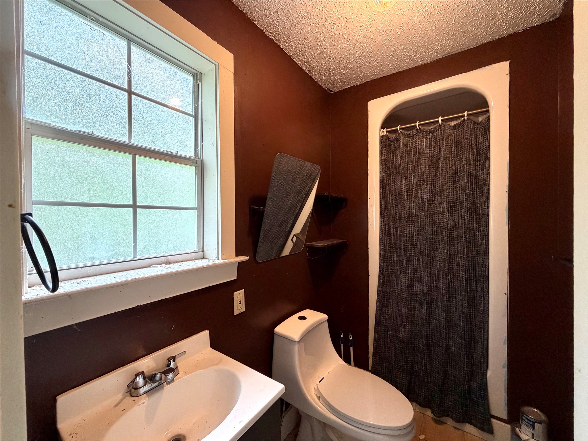 110 Buena Vista Street Mabank TX 75156