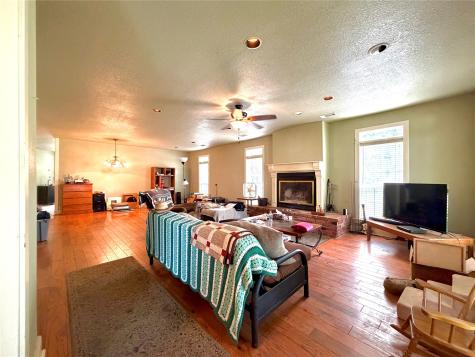 110 Buena Vista Street Mabank TX 75156
