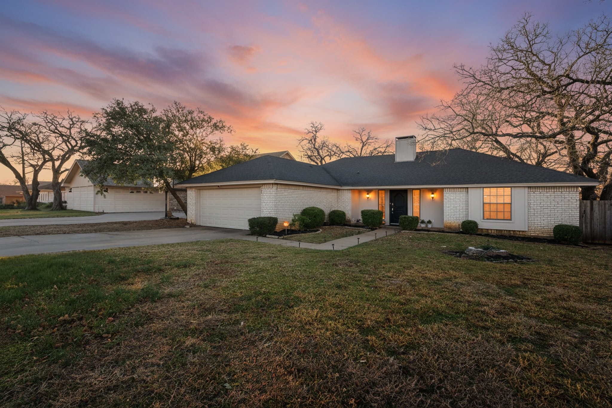 2333 Jenson Circle Fort Worth TX 76112