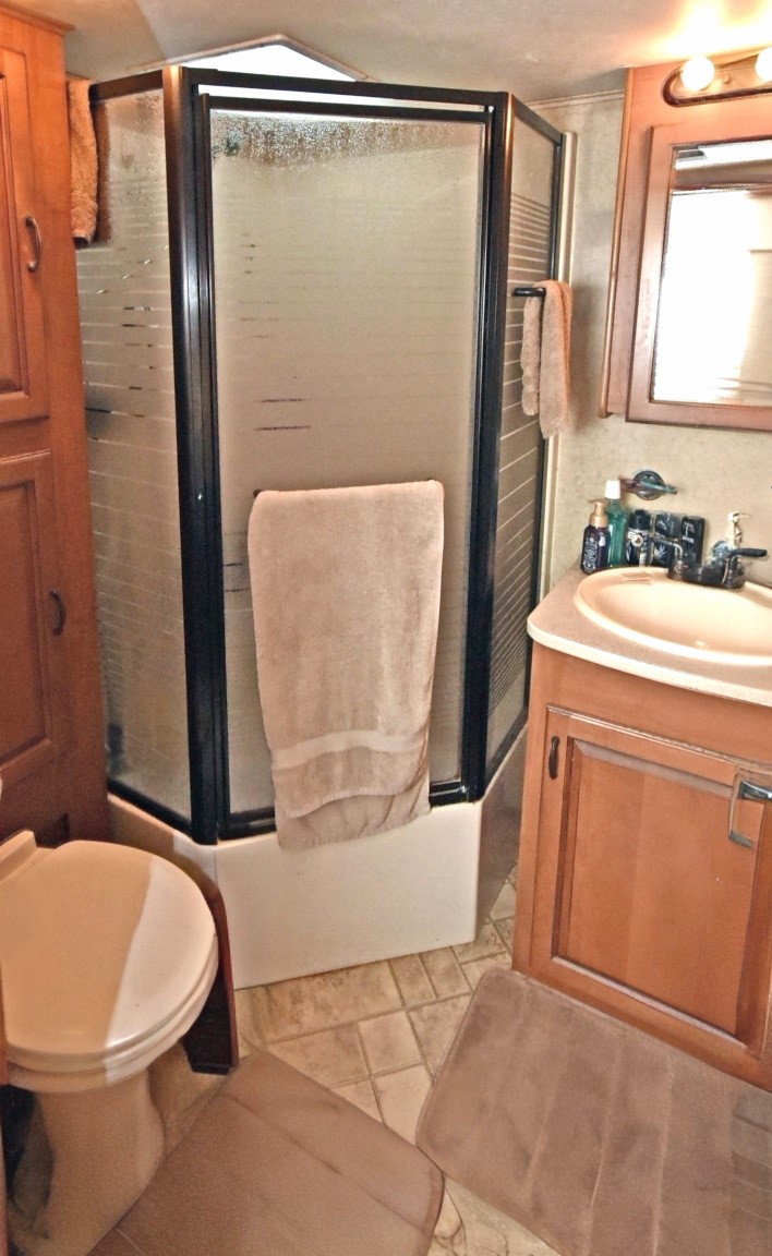 6435 N Fm 17 Yantis TX 75497