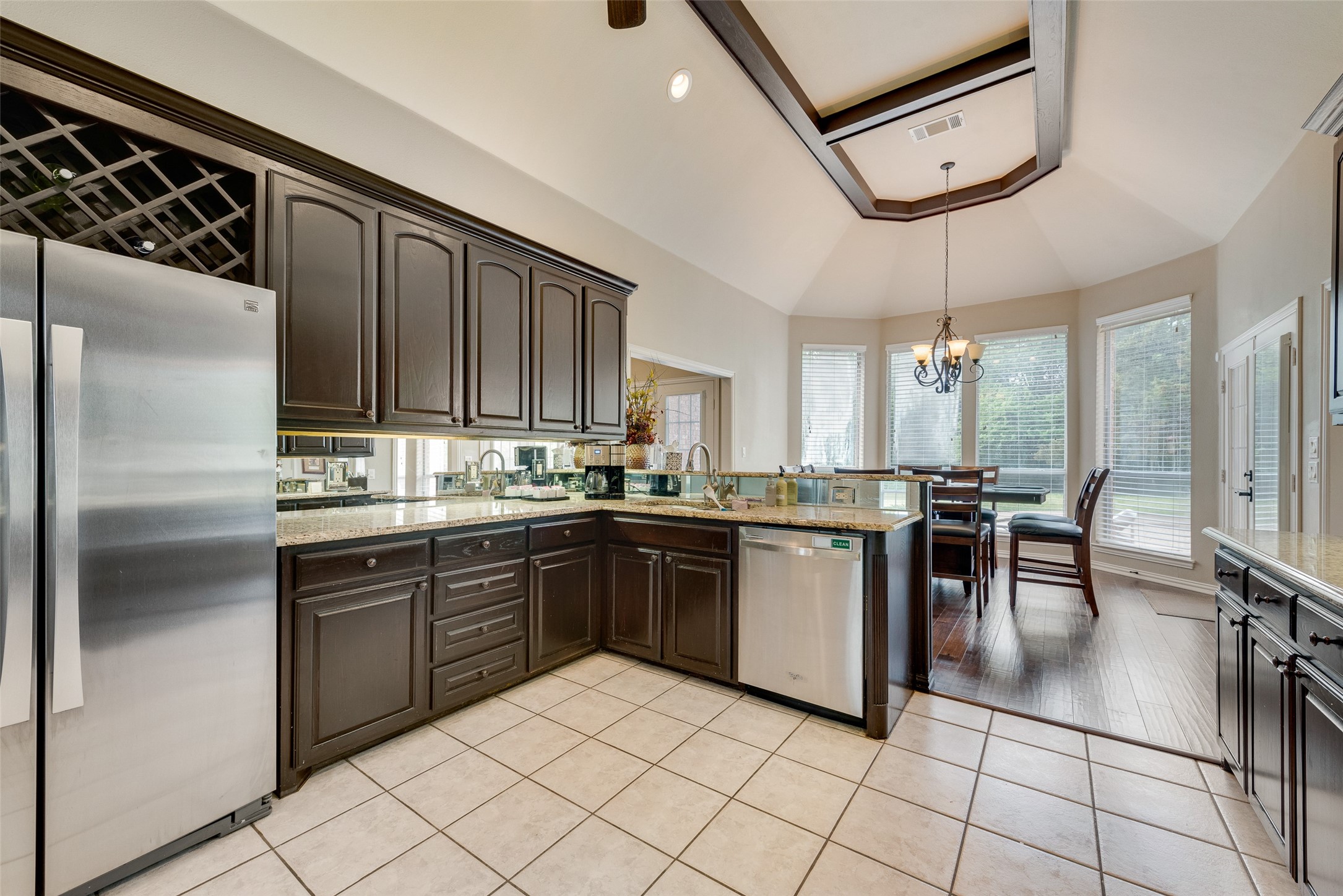 102 Dobbs Road Lake Dallas TX 76208