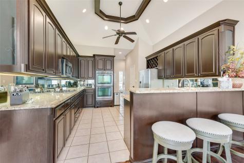 102 Dobbs Road Lake Dallas TX 76208