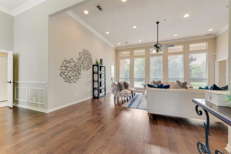 102 Dobbs Road Lake Dallas TX 76208