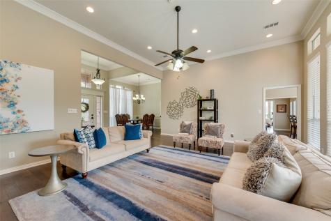 102 Dobbs Road Lake Dallas TX 76208