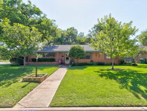 5051 Rector Avenue Fort Worth TX 76133