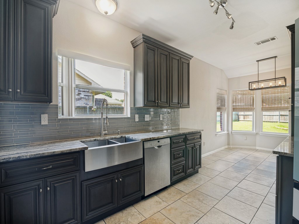 6905 Foxglove Trail Sachse TX 75048