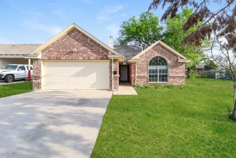 1209 Stella Street Fort Worth TX 76104
