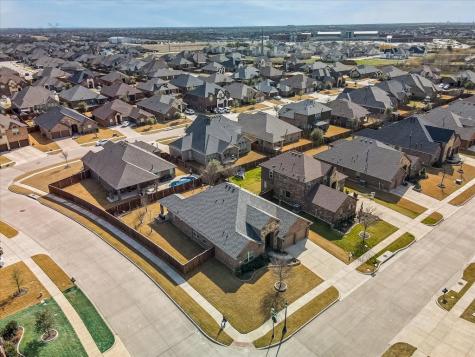 2935 Geneva Drive Grand Prairie TX 75054