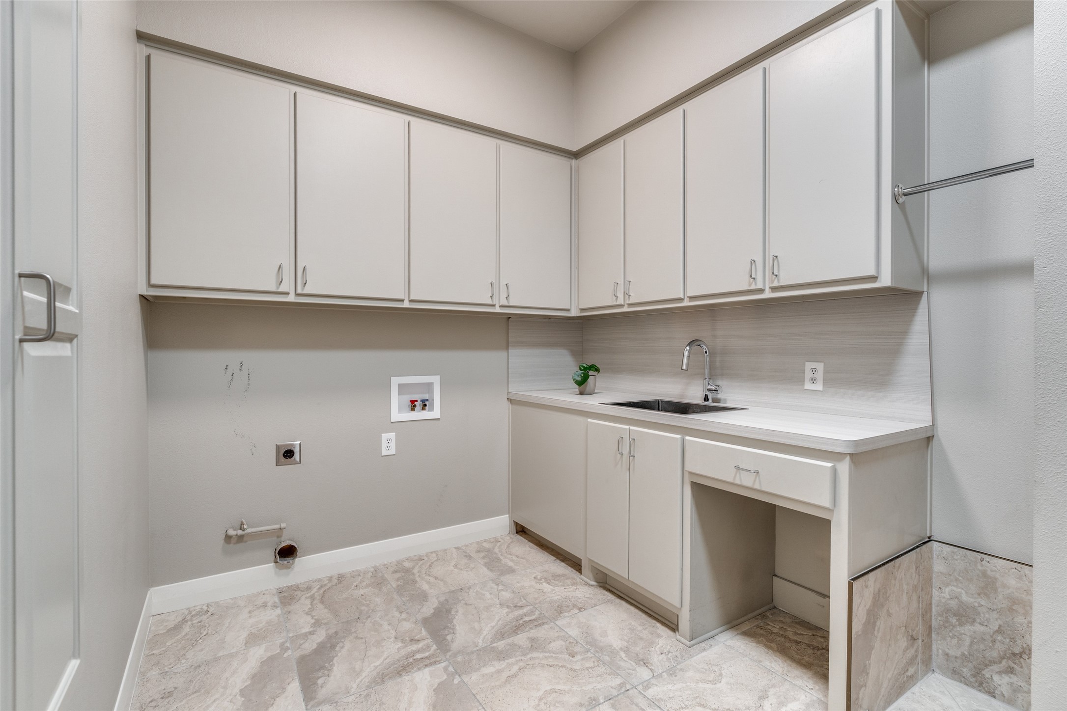 42 Masland Circle Dallas TX 75230