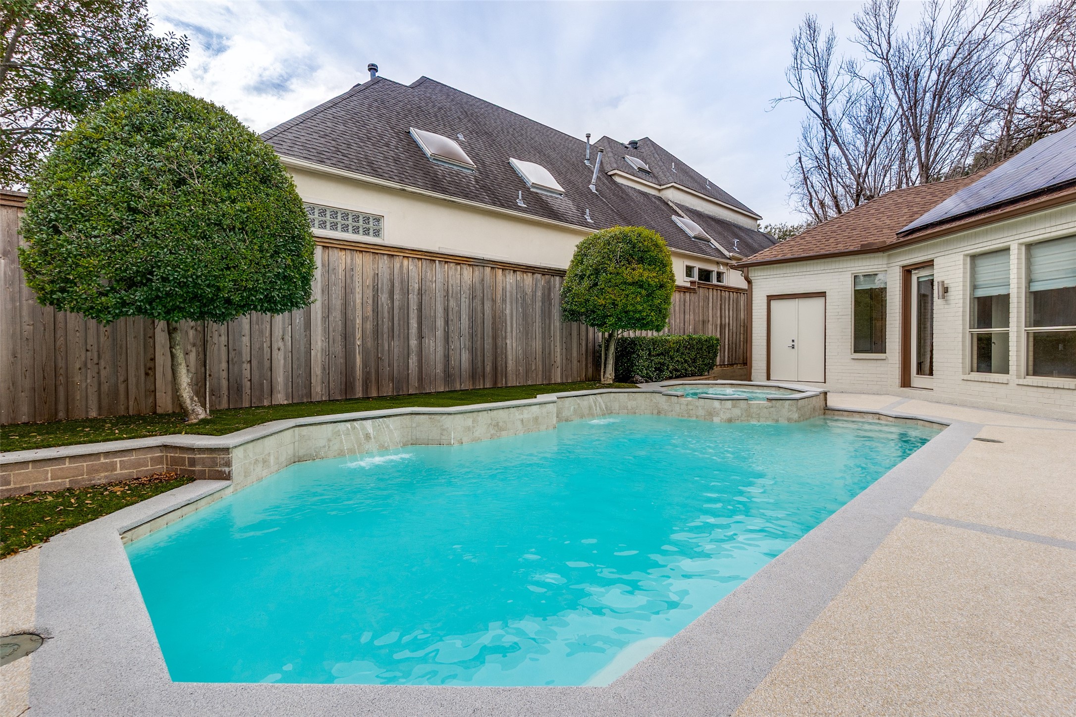 42 Masland Circle Dallas TX 75230