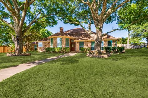 1912 Pajarito Court Desoto TX 75115