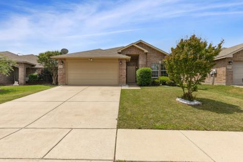 7061 Derbyshire Drive Fort Worth TX 76137