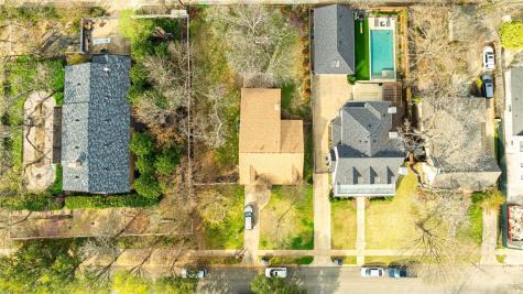 6809 Clayton Avenue Dallas TX 75214