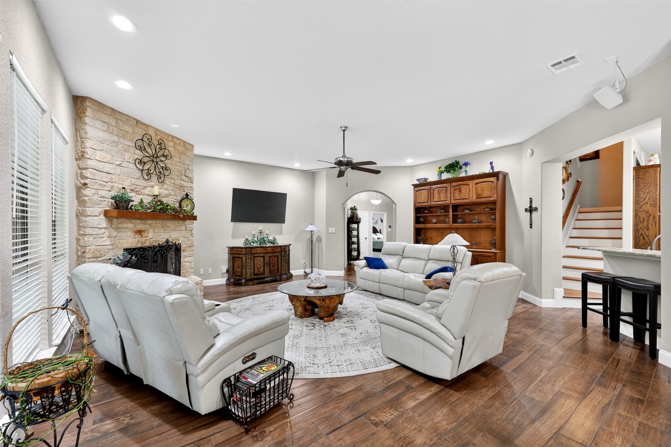 114 Oak Branch Trail Waxahachie TX 75167