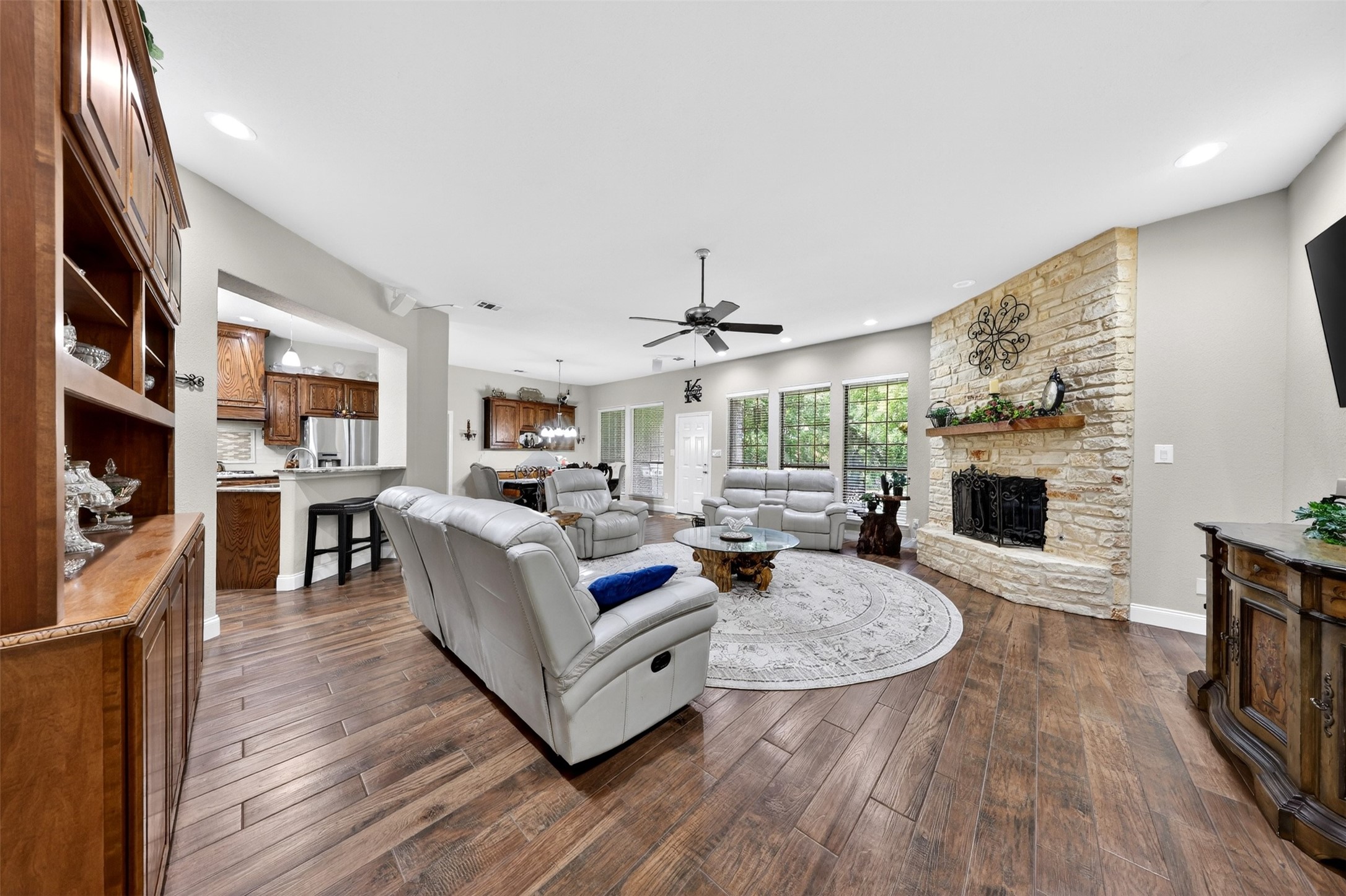 114 Oak Branch Trail Waxahachie TX 75167